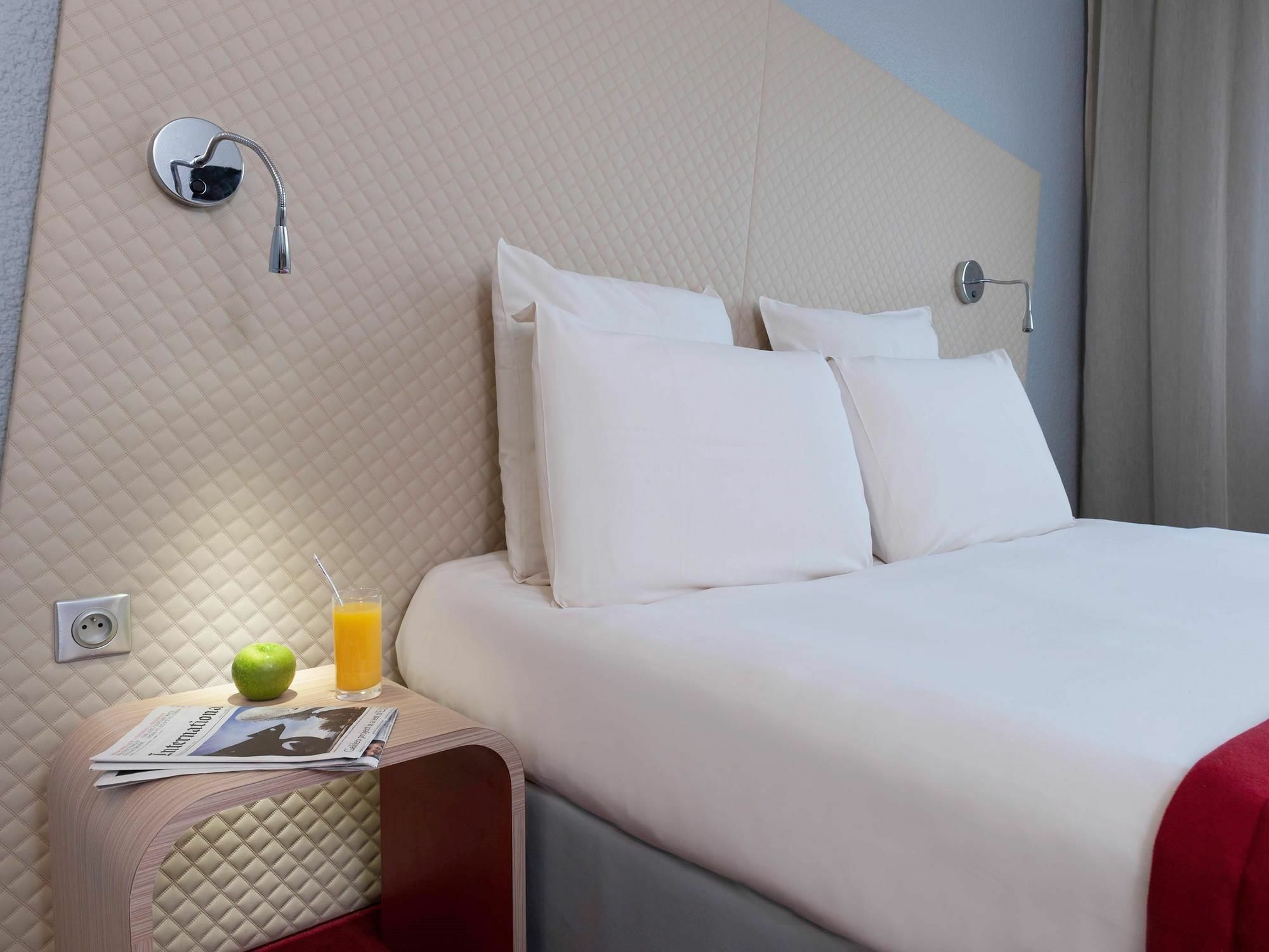 Mercure Paris Le Bourget Aeroport Le Blanc-Mesnil Exteriör bild