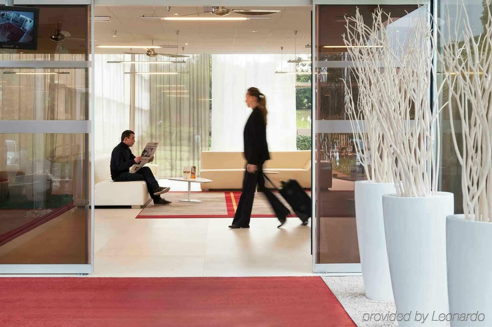 Mercure Paris Le Bourget Aeroport Le Blanc-Mesnil Exteriör bild